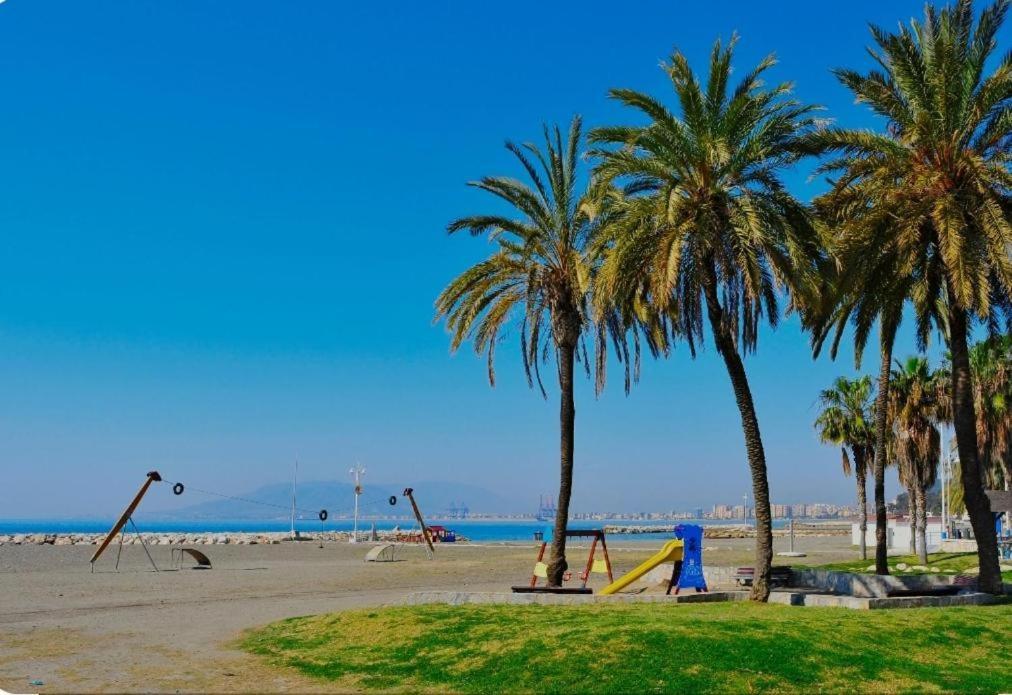 Apartamento El Dorado Cerca Del Mar Málaga Dış mekan fotoğraf