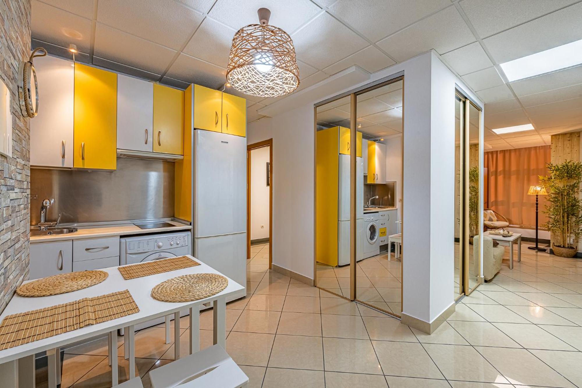 Apartamento El Dorado Cerca Del Mar Málaga Dış mekan fotoğraf