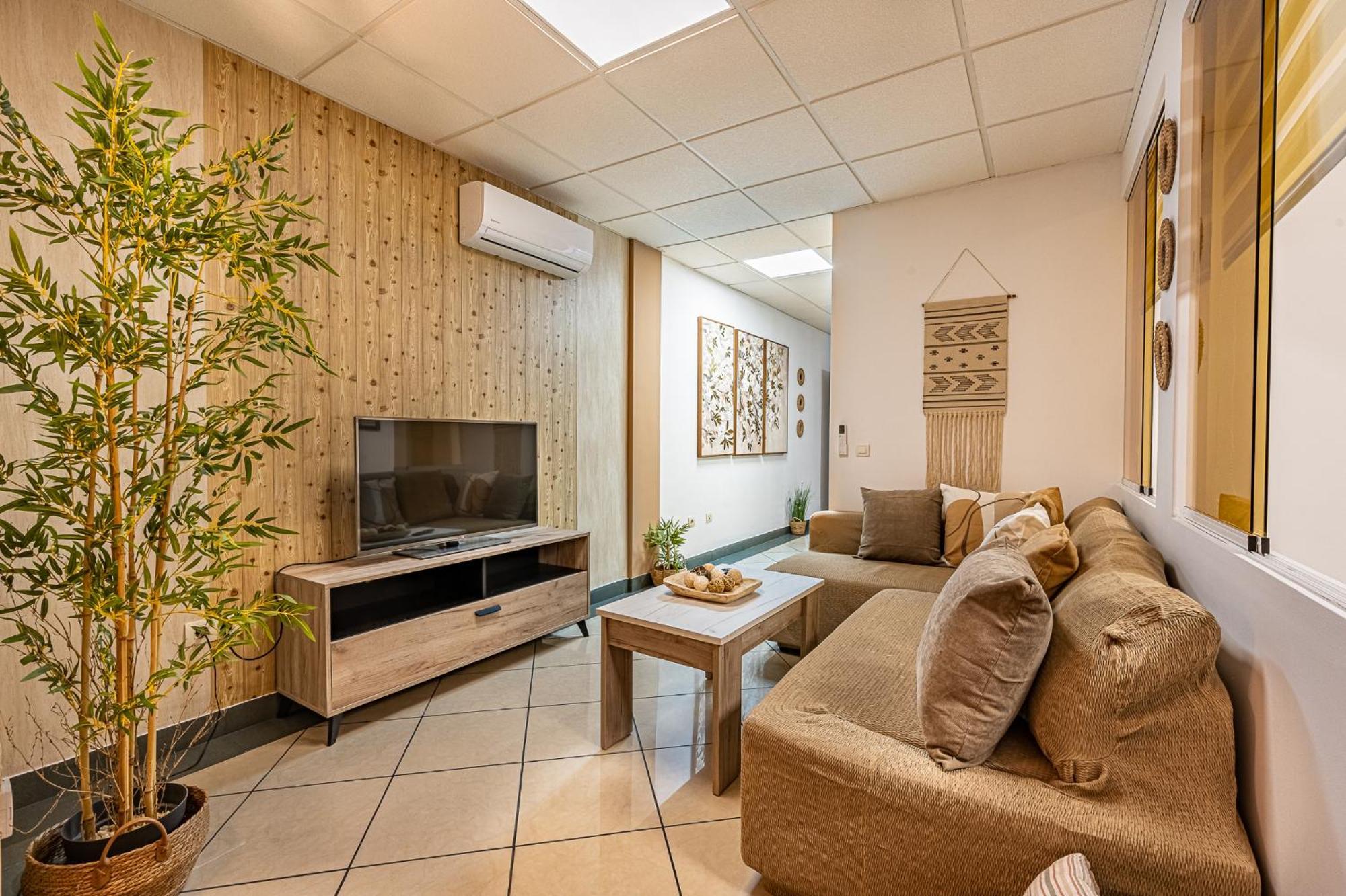 Apartamento El Dorado Cerca Del Mar Málaga Dış mekan fotoğraf